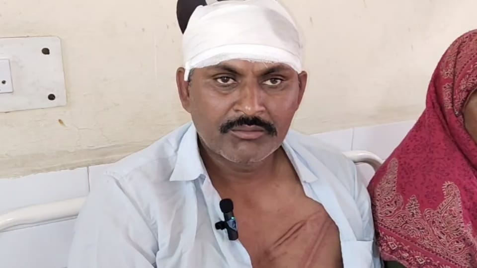 Drug smugglers attacked AAP leader in Ferozepur ASI hand chopped off in Machhiwara Sahib