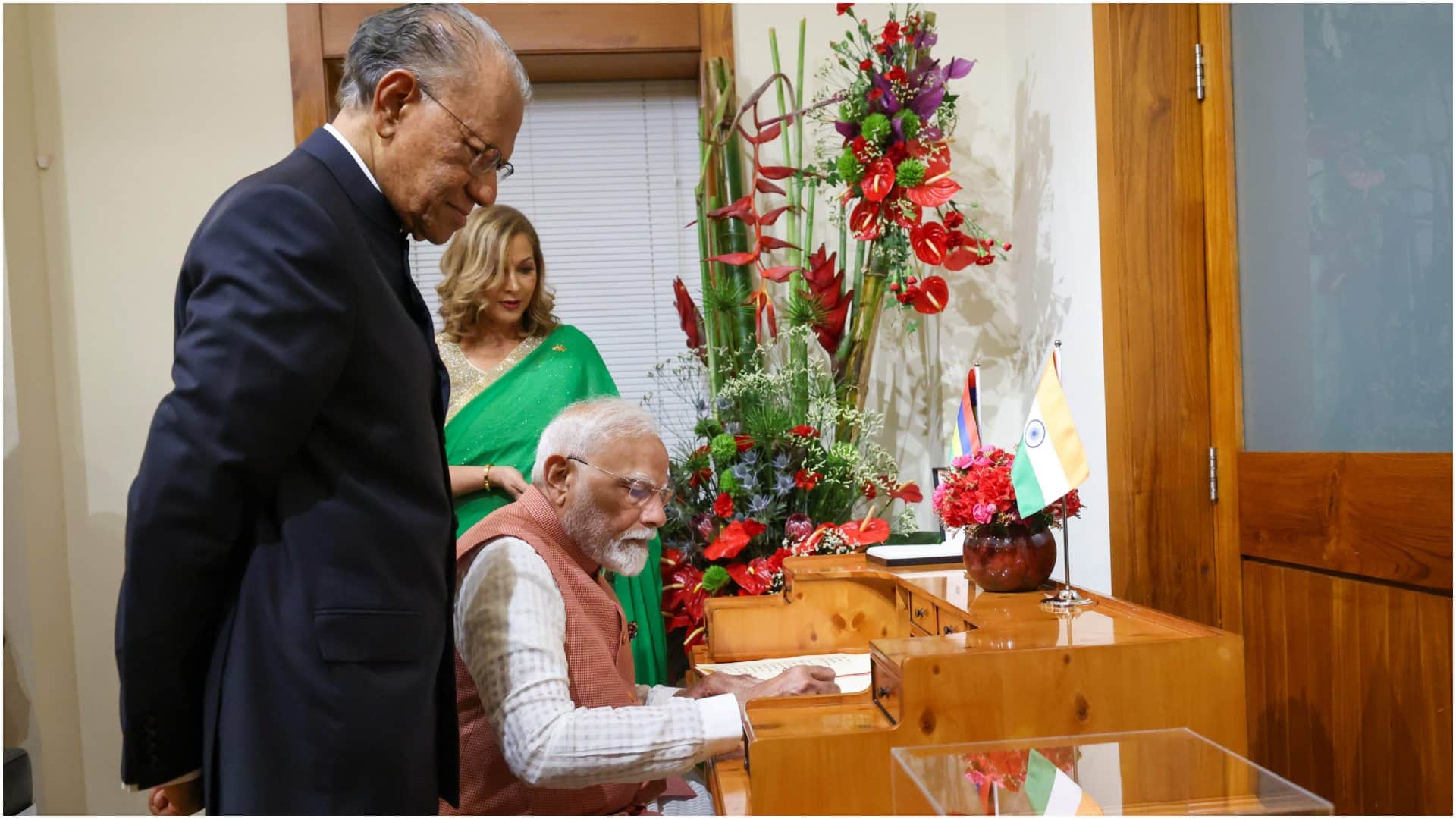 PM Narendra Modi and Navinchandra Ramgoolam agreements between India Mauritius Know all about it