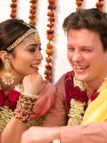 श्रिया सर अपने पति के साथ