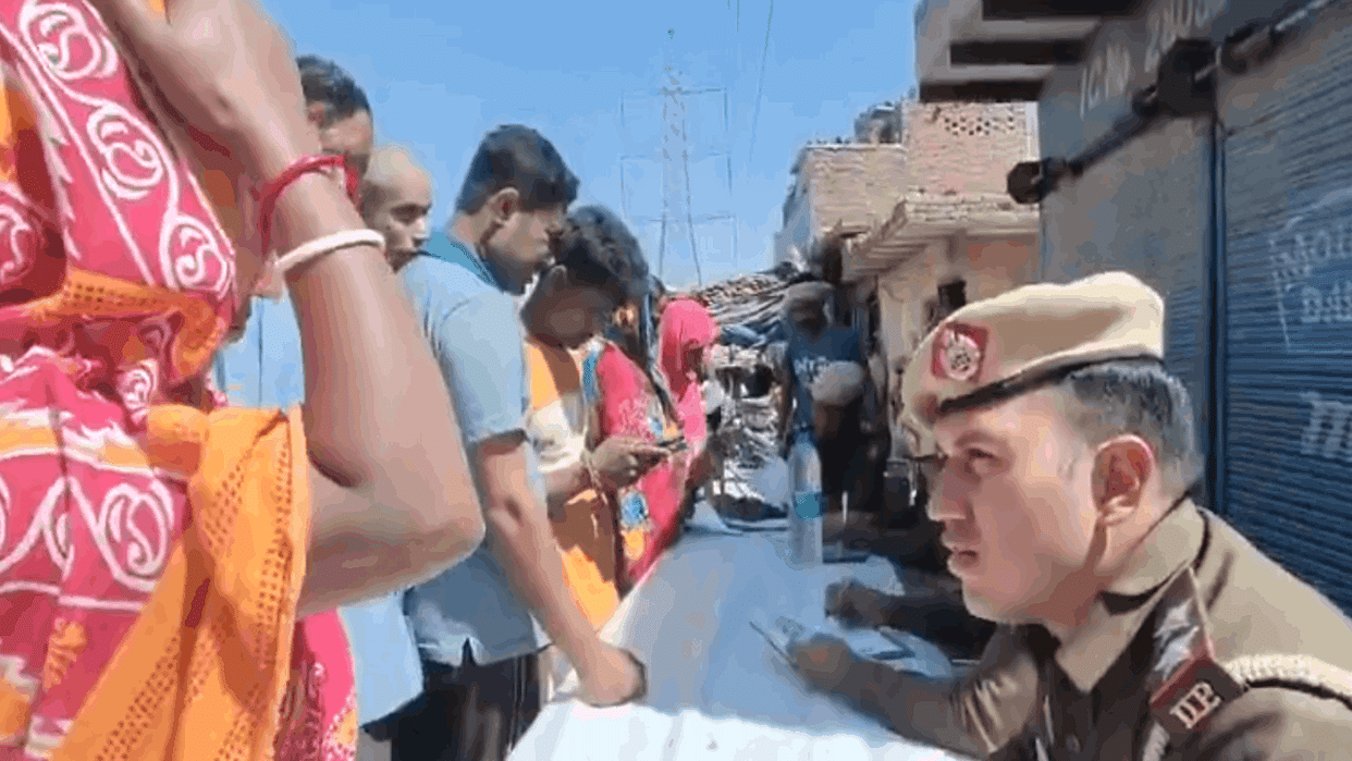 Delhi police arrested 24 Bangladeshis