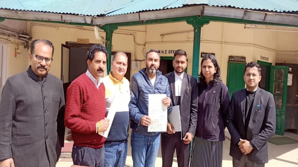Advocate Vishwa Chakshu filed a complaint to register an FIR in the case of controversial comment on Holi fest