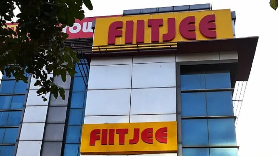 Delhi Police registered fraud case against FIITJEE coaching institute