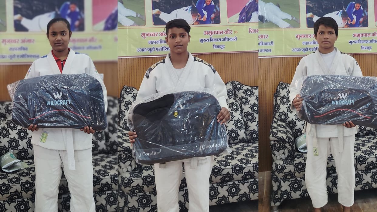 Judo Competition daughter of general store owner won gold medal and daughter of sweeper won silver medal