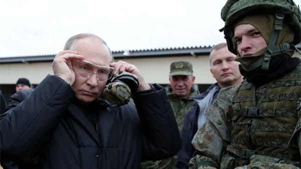 Russia Ukraine Conflict Updates President Putin meet forces-in-kursk kremlin on talk with Zelensky hindi news