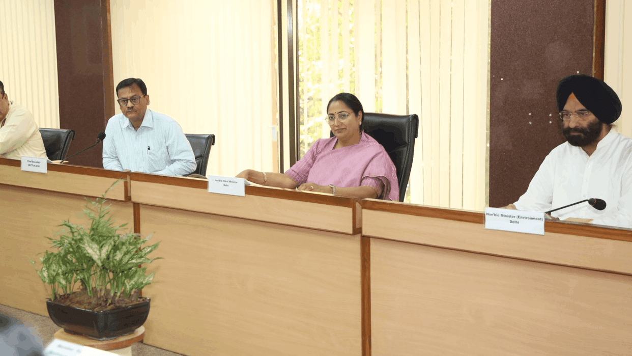 LG and CM Rekha inspected Barapula drain today