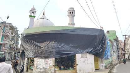 10 mosques on route of holi procession covered CCTV cameras installed In Sambhal