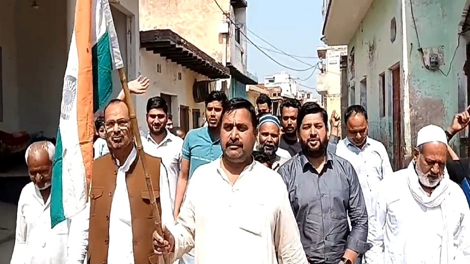 Slogans of 'Down with Pakistan' raised in UP in support of Balochs
