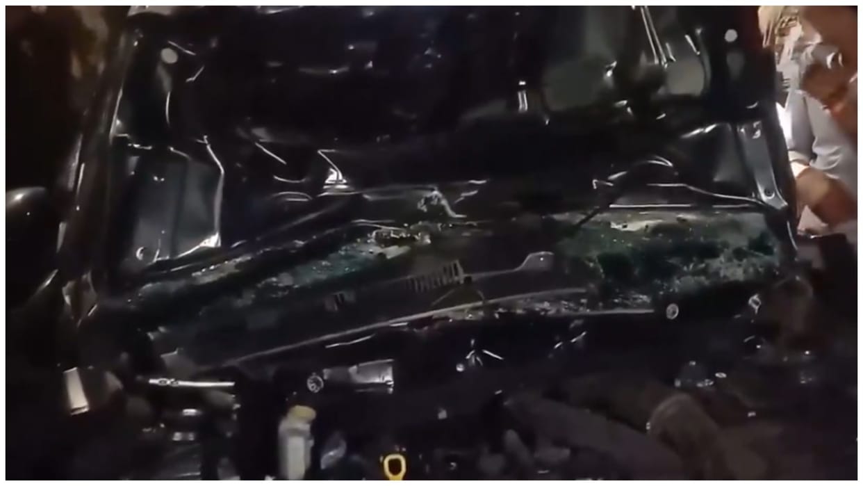 Gujarat: One woman died in an accident after a four-wheeler collided with a two-wheeler in Vadodara