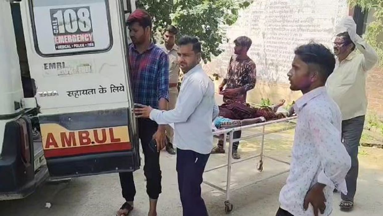 husband wife dies in road accident in Shahjahanpur