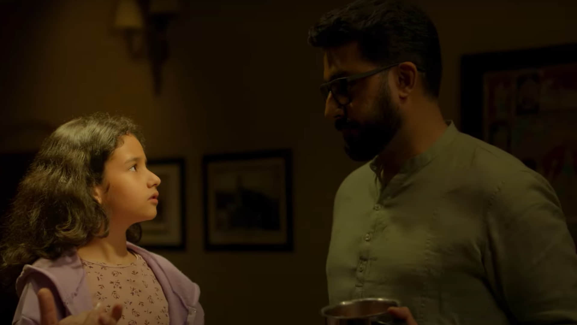 Be Happy X Review Social Media Reactions on Abhishek Bachchan Film