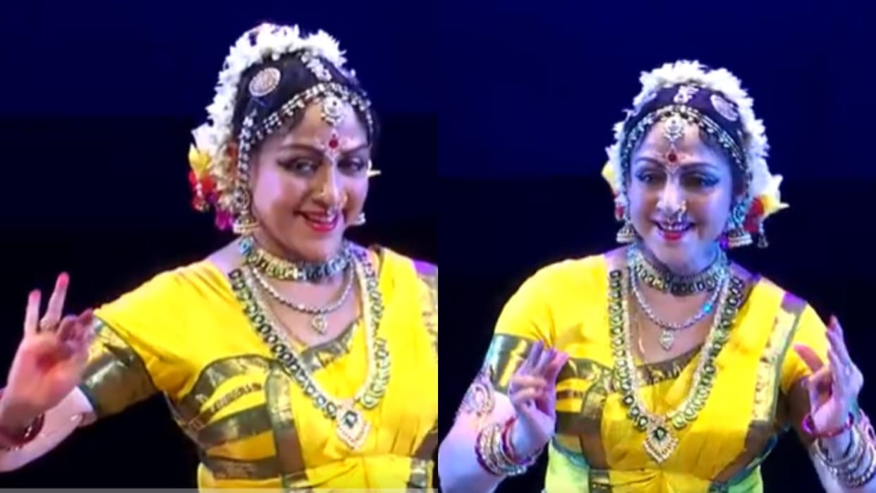 Hema Malini presented dance during Vrindavan Mahotsav organised by Pandit Hariprasad Chaurasia in Bhubaneswar