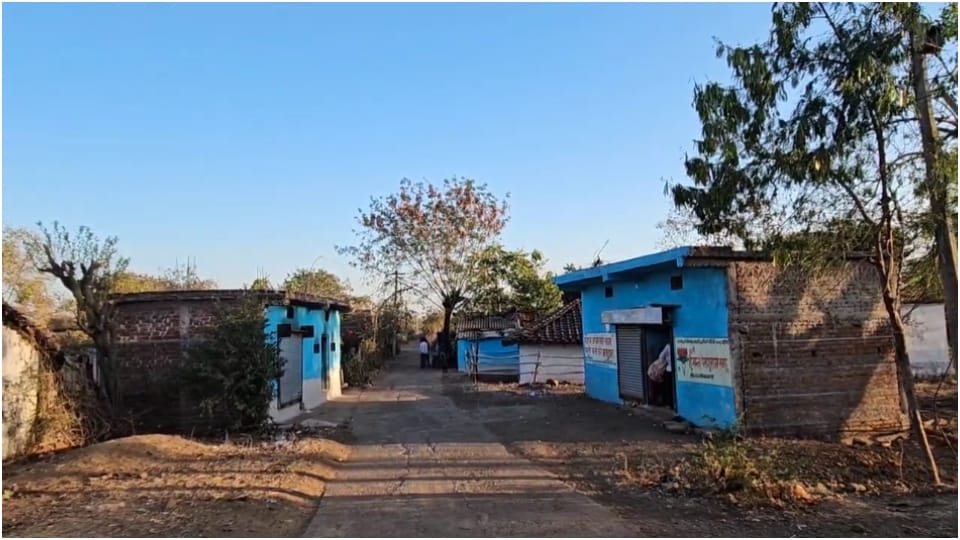 Madhya Pradesh village where Holi was Not Celebrated for Generation Know Interesting Facts MP News in Hindi