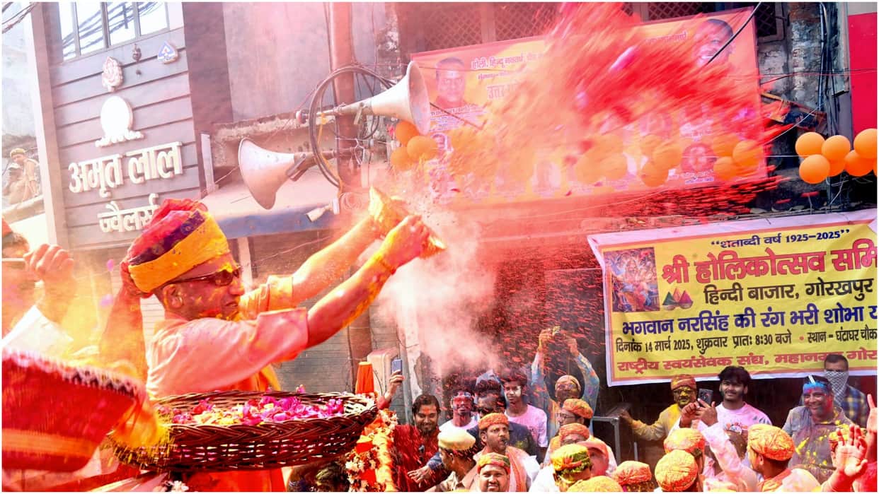Holi 2025: From JP Nadda Kiren Rijiju to CM Yogi and Rekha Gupta, see the colors of political Holi in pictures