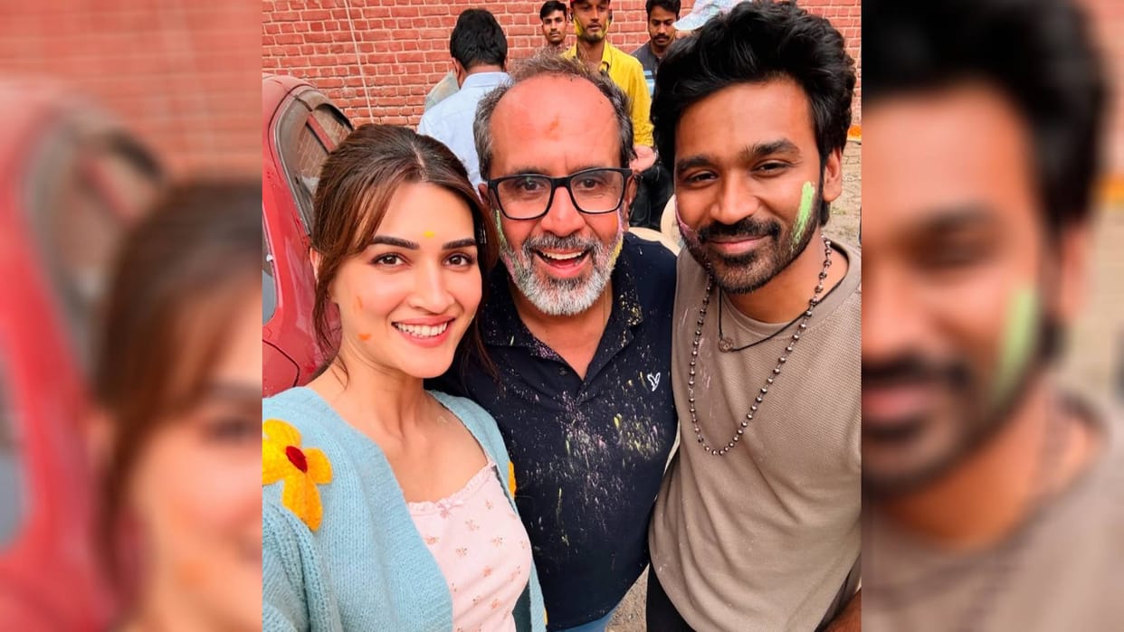 Kriti Sanon plays Holi With Dhanush and Aanand L Rai At film Tere Ishq Mein shooting set shares pic goes viral