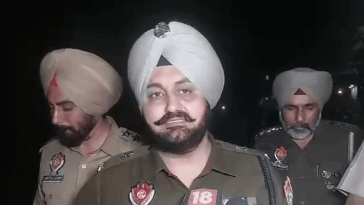 Some miscreants pelted stones at mosque located at Focal Point in Ludhiana