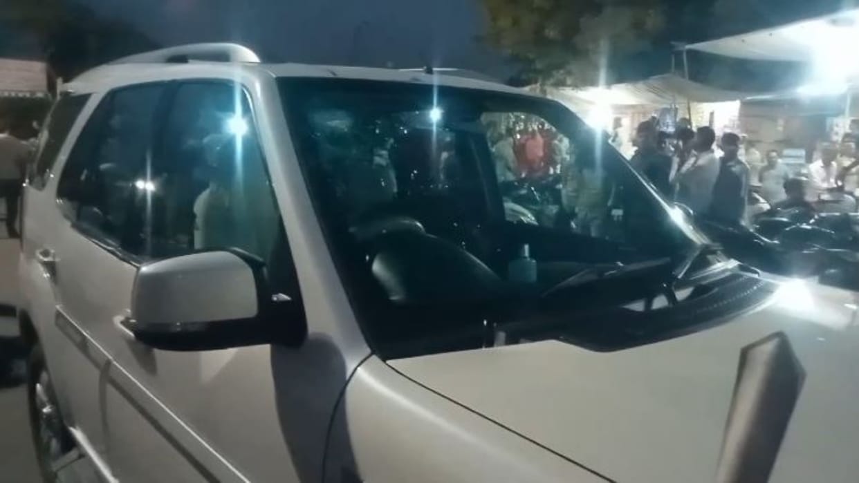 Jodhpur Gajendra Singh Shekhawat convoy attacked vehicle and broke its windows