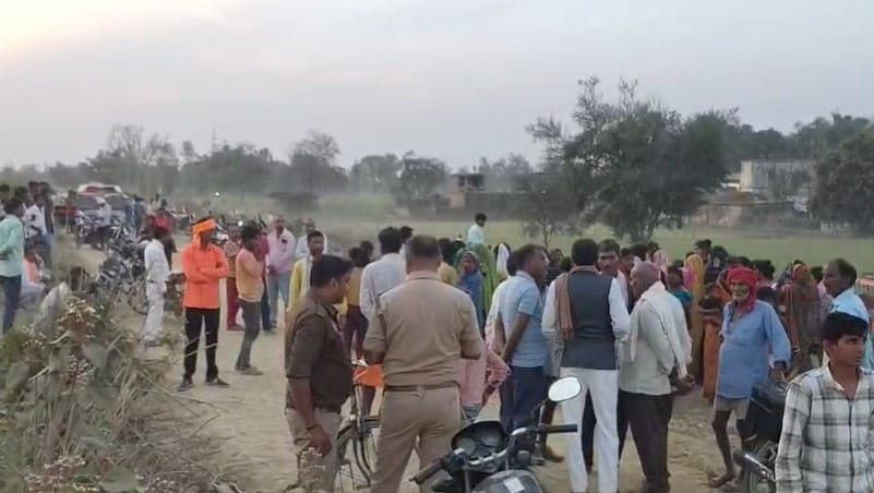 A man died after get drowned in lake in Shravasti.