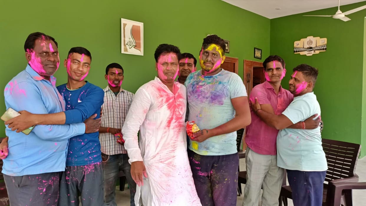 Vaishali: confluence of Holi and Ramzan became example of communal unity, Hindus-Muslims celebrated together