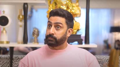 Amitabh Bachchan Praised Abhishek Bachchan on social media for kalidhar lapata