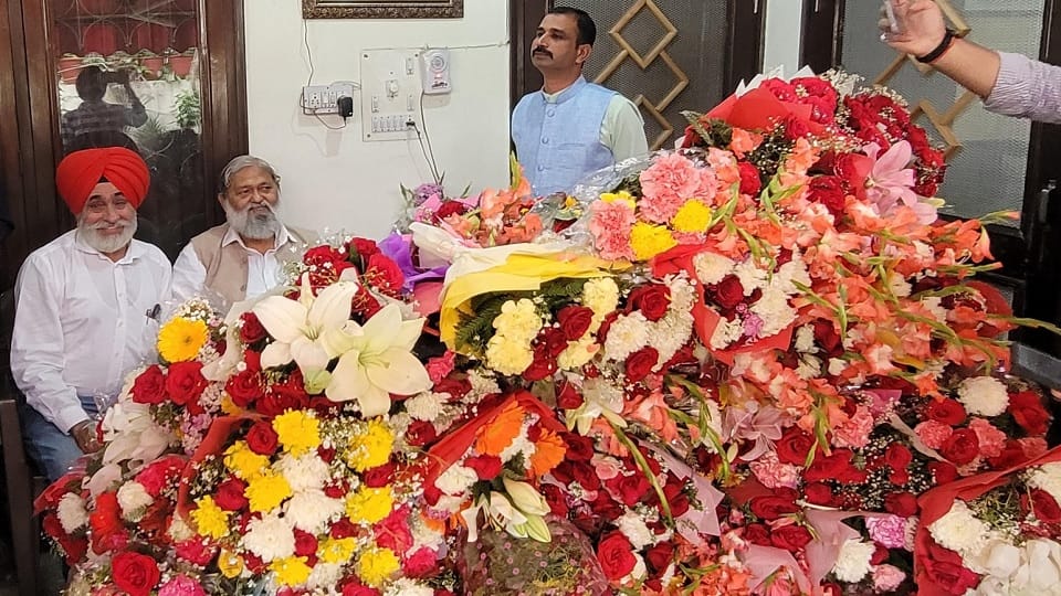 Haryana minister Anil Vij's birthday celebrated in Ambala