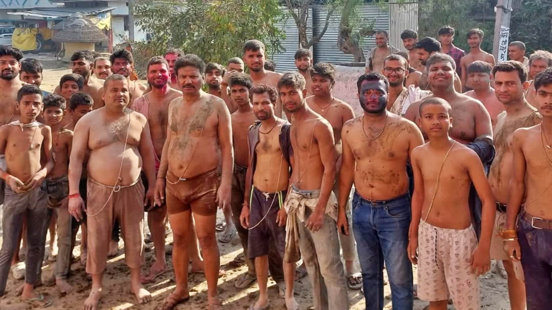 Bihar News: Holi of colors played on two dates in Gopalganj-Buxar, Kurta Phaad Holi