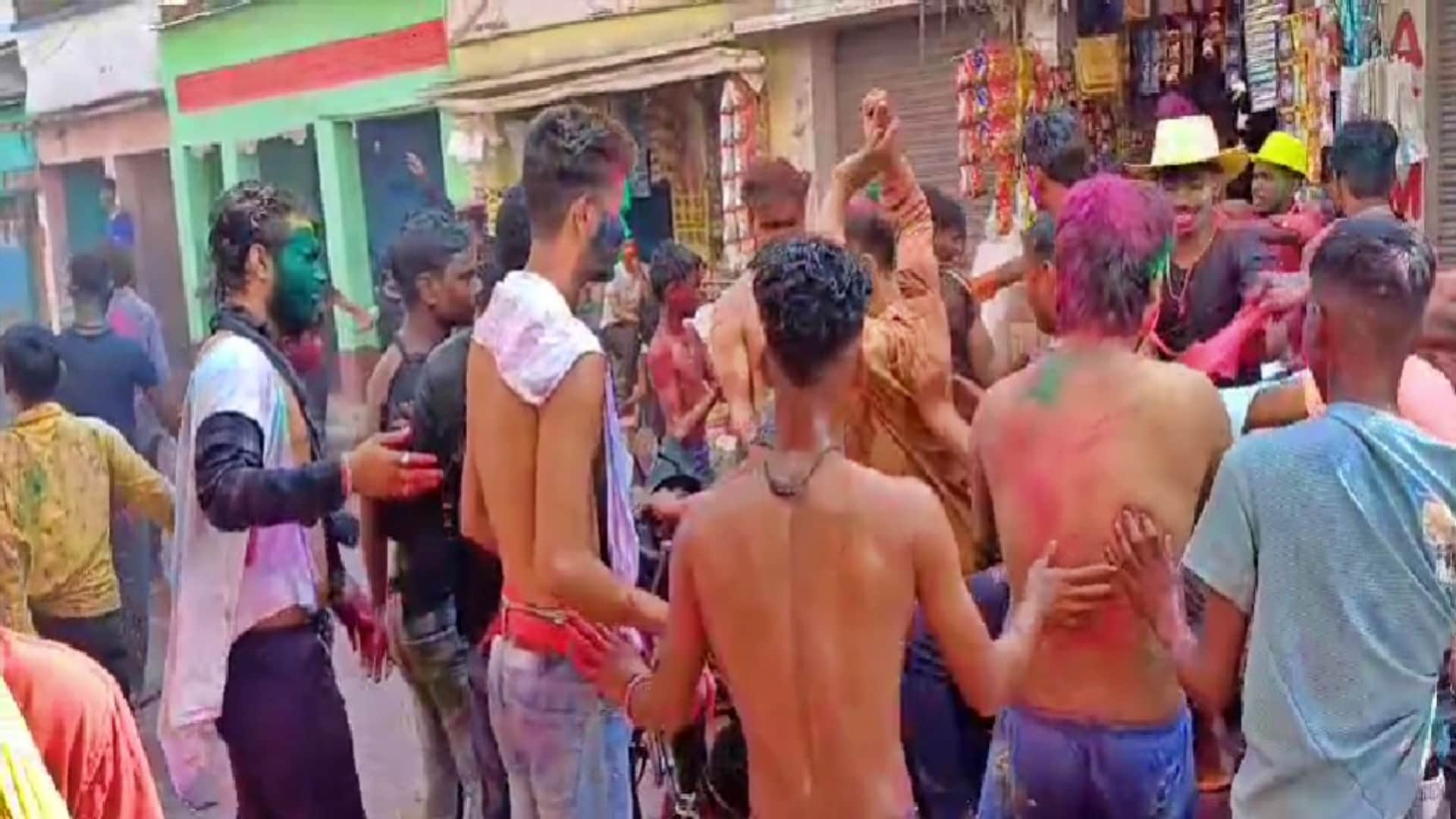 Bihar News: Holi of colors played on two dates in Gopalganj-Buxar, Kurta Phaad Holi
