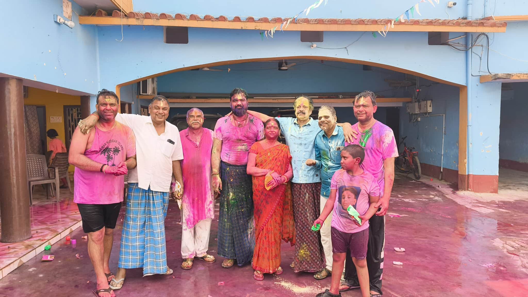 Holi 2025: Holi today in large parts of Bihar, Patna, Gopalganj, Buxar: Colors of gulal, Pua dish