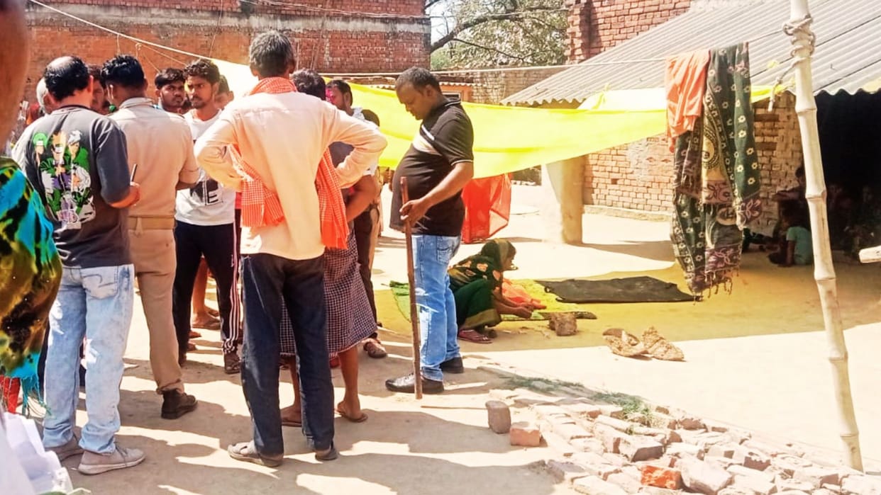 man was murdered inside house in ballia tension in village police force deployed