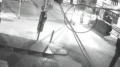 सीसीटीवी में दिखे दो आरोपी