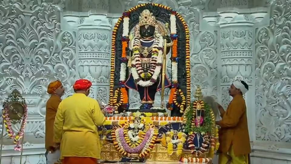 Ayodhya:मकर संक्रांति पर रामलला को लगेगा खिचड़ी का भोग, की जाएगी विशेष पूजा; रामनगरी में उमड़ेंगे श्रद्धालु - Khichdi Will Be Offered To Ramlala On Makar Sankranti. - Amar ...