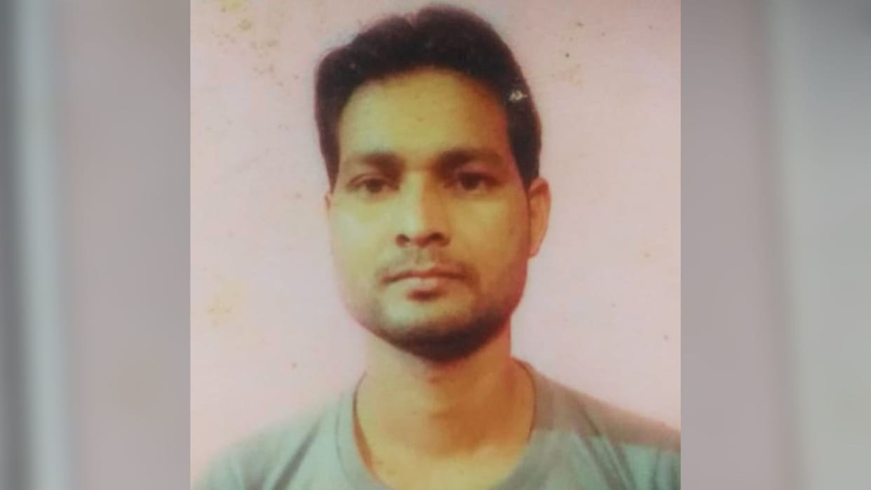 road accident on holi young man died in mau chaos among the family members