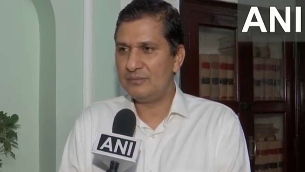 AAP leader Saurabh Bhardwaj said bjp govt promises should be made in delhi budget