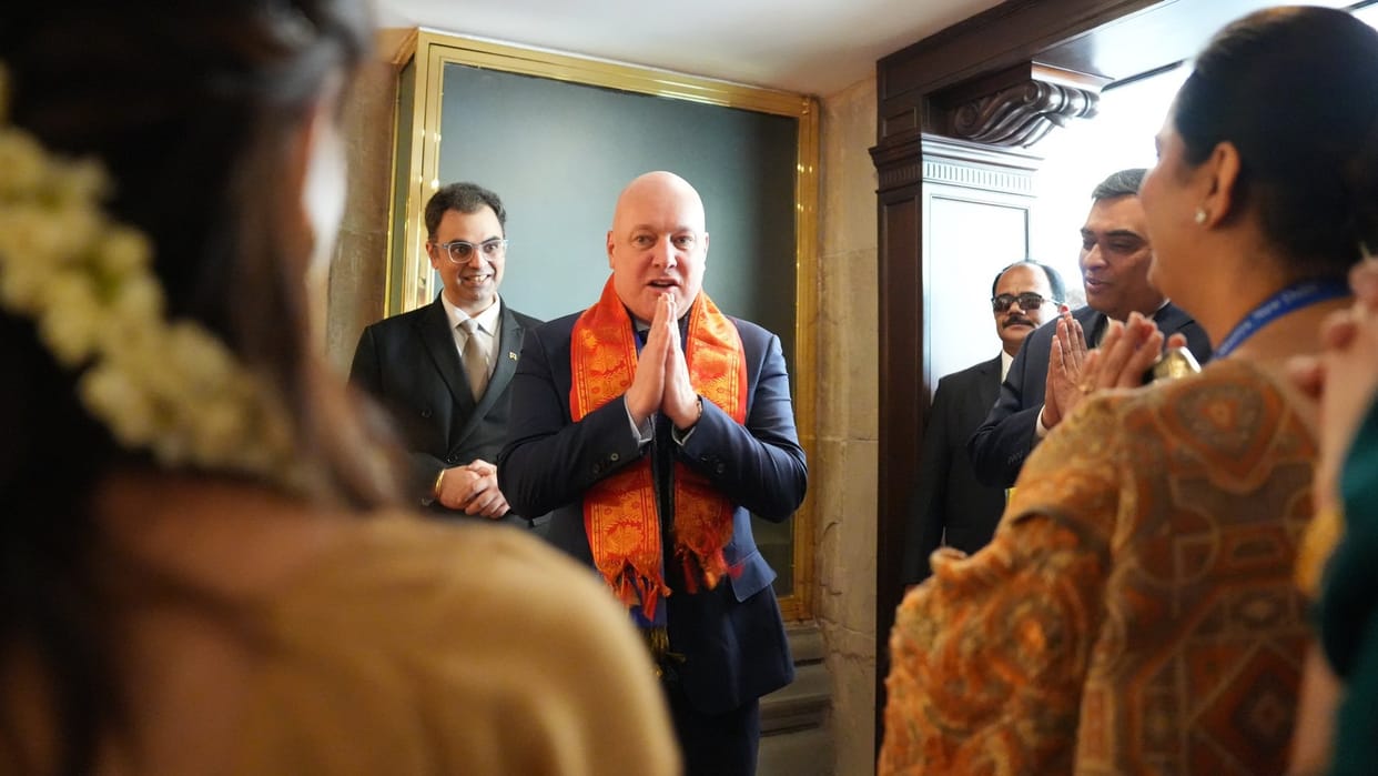 New Zealand PM Christopher Luxon arrivesIndia for five day visit, welcomed by Union Minister SP Singh Baghel