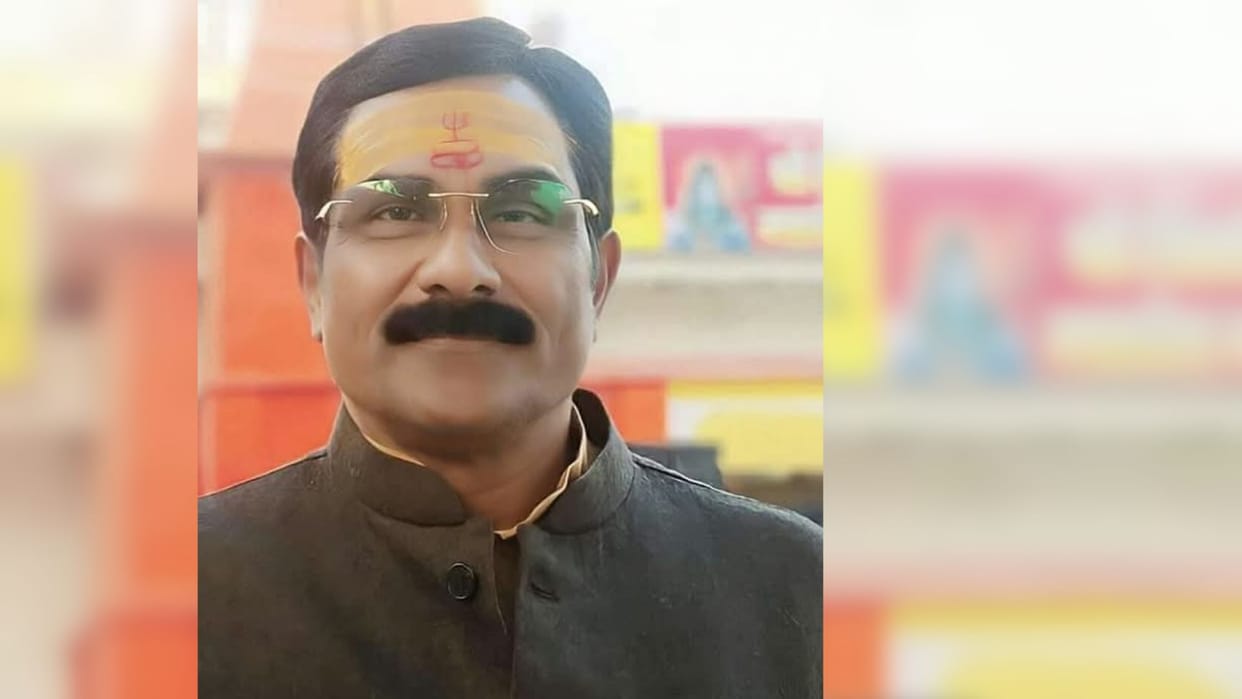 Dr Ajay Singh became the BJP District President of Machhlishahr