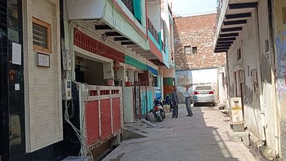ISI Agents Ordnance factory Chargeman used to have more than 50 chats with Pakistani agent every day Agra news