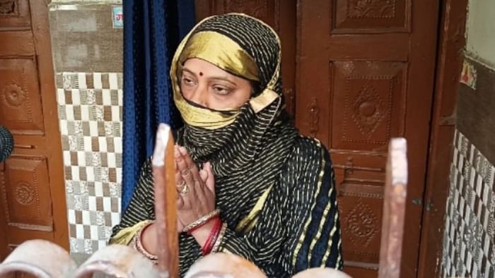 ISI Agents Ordnance factory Chargeman used to have more than 50 chats with Pakistani agent every day Agra news