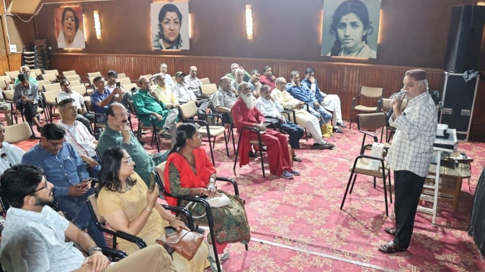 Indore News Citizens Unite Against Tree Cutting, Plan Protests to Wake Government
