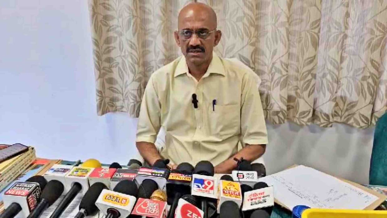 Sidhi News: A young man committed suicide by going live on social media