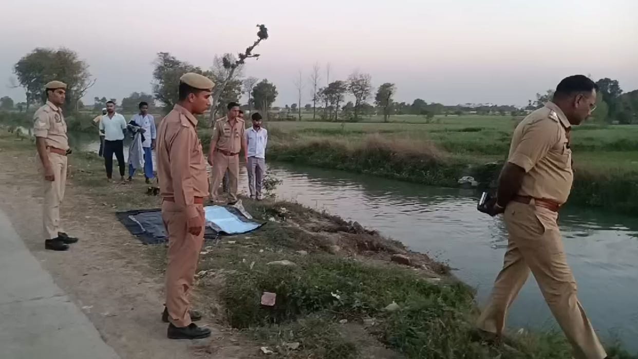 body of a man was found floating in drain in Ghaziabad