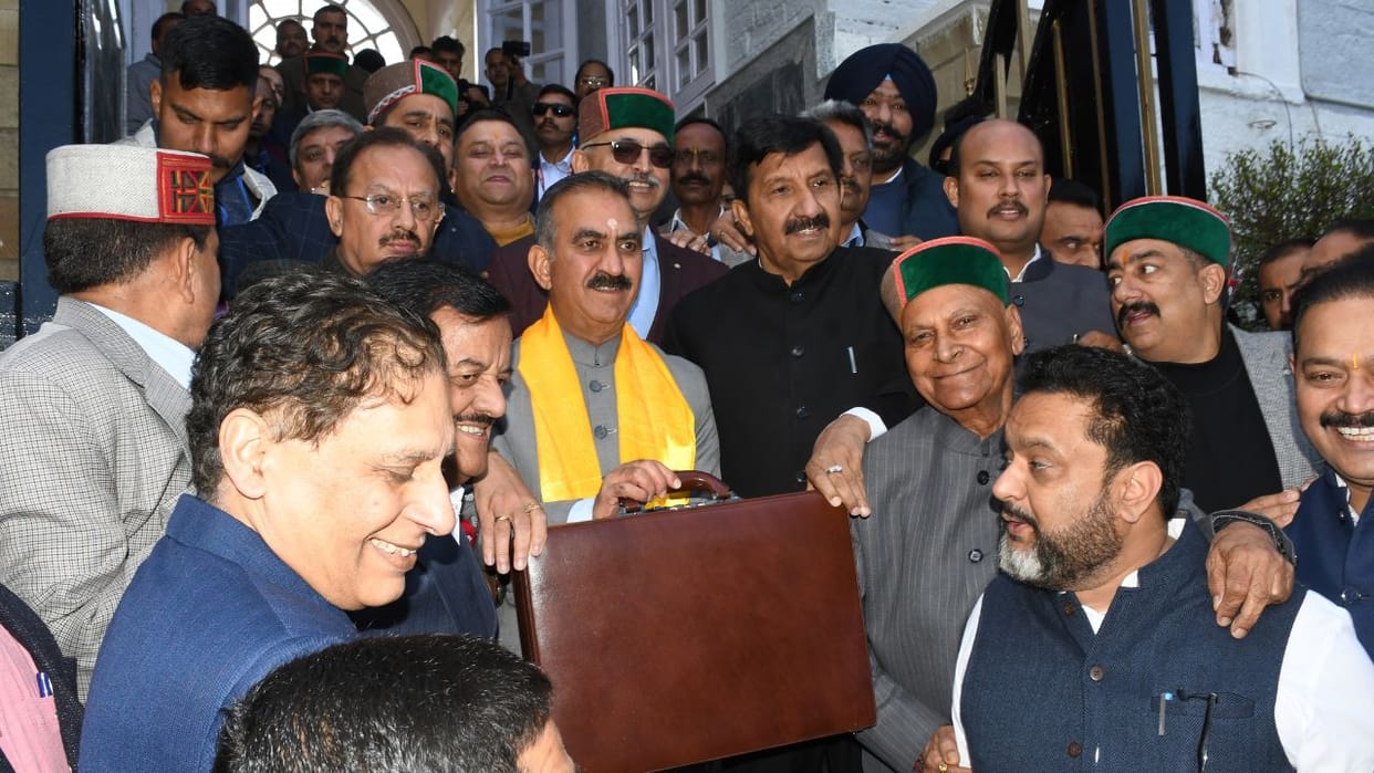 Himachal Budget 2025 cheap electricity 40 paise per unit to industries approval of 149 industrial proposals