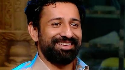 Rajat Dalal Crashed His Thar Into A Parked Car Saying This Is A Daily Drama