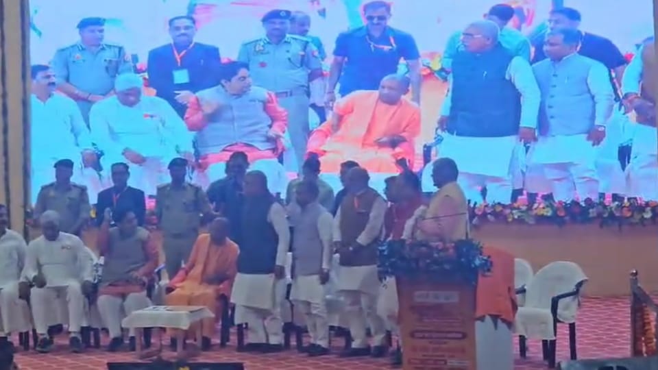 CM Yogi Visit: Yogi hit multiple targets with one plateform from the stage in Saharanpur, spoke candidly