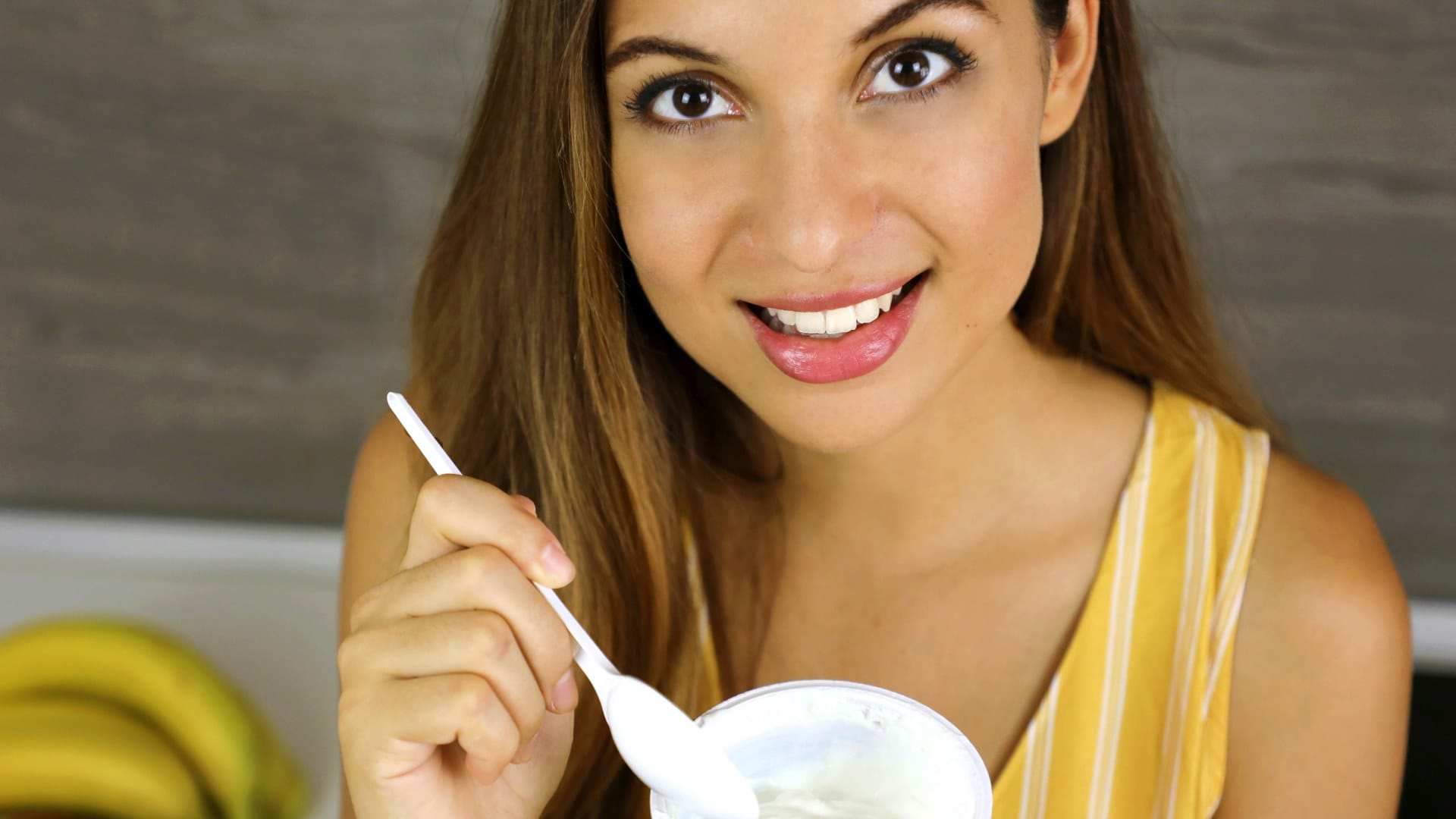 Many benefits of eating curd but it causes serious problems in sinus disprj