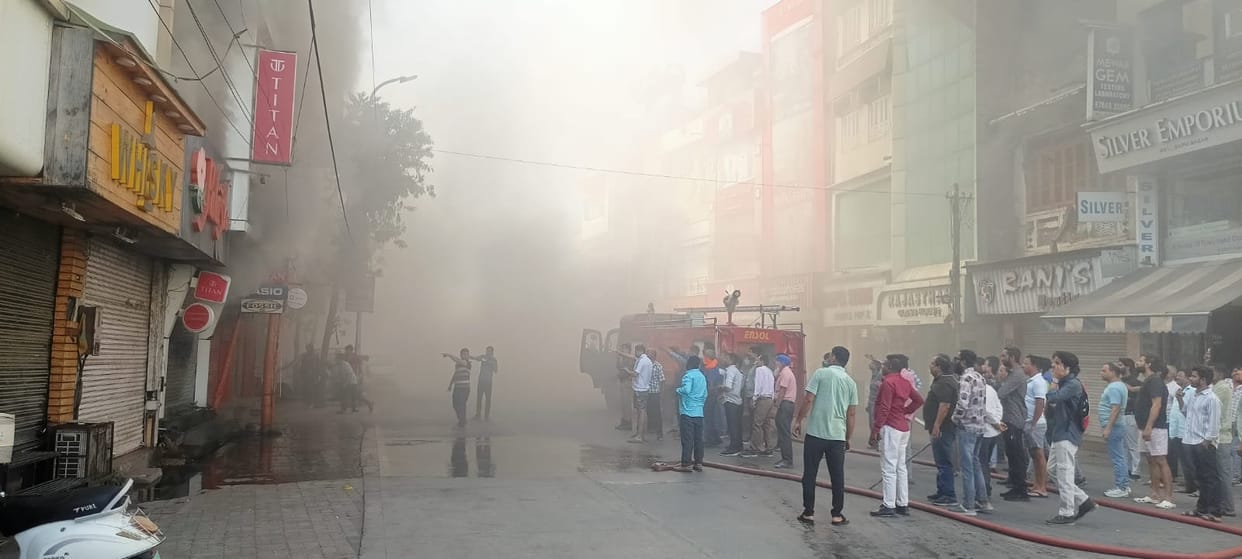 A huge fire broke out in a watch shop in Udaipur