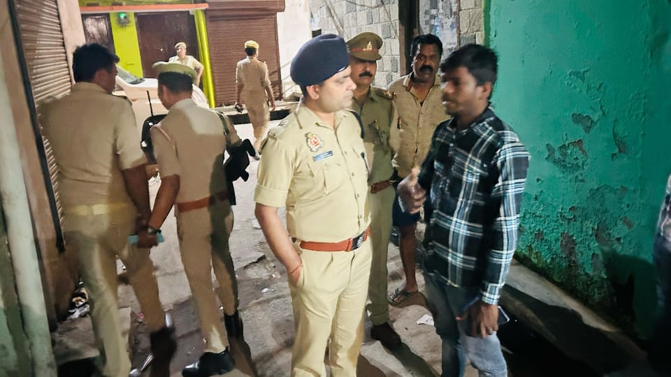 Young Man killed his uncle in property dispute In Bareilly See photos