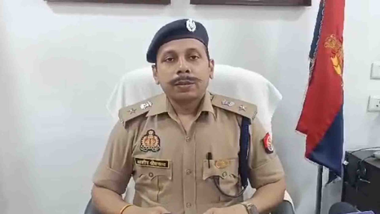 Two more members of ATM fraud gang arrested, search for other accused continues