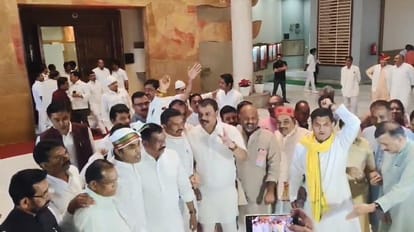 कांग्रेस ने मंडला आदिवासी एनकाउंटर मामले में वॉकआउट किया