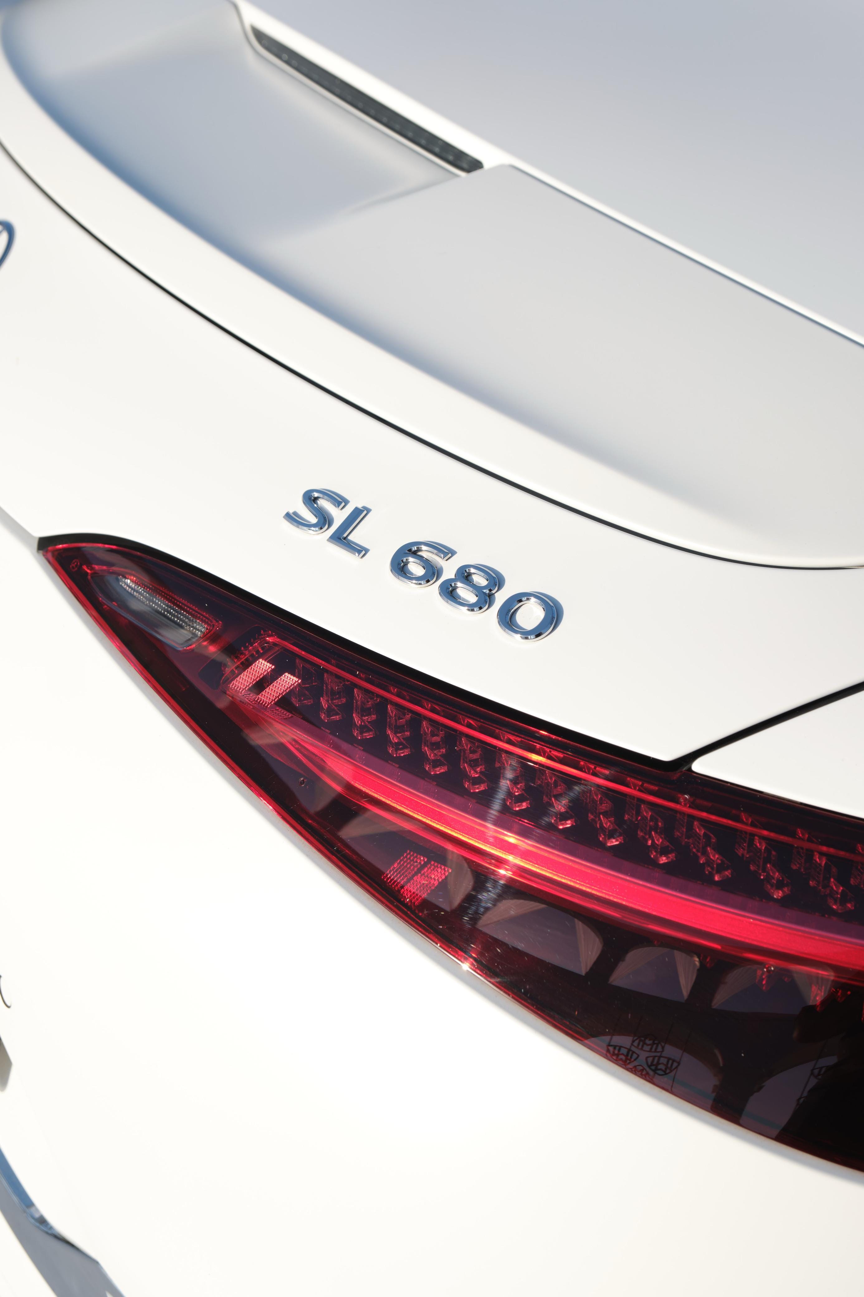 Mercedes-Maybach SL 680 Monogram Series Luxury Roadster Launched in India Know Price Features Specifications