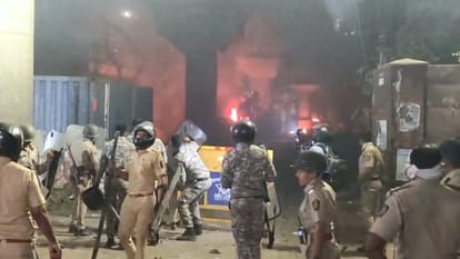 Nagpur Violence: 'Attack Between 10:30 to 11:30 PM', Eyewitnesses Say- Police arrived one and half hour late