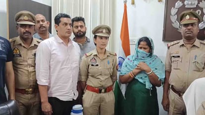 Smuggler who brought ganja in suitcase from Orissa by Tejas train arrested along with supplier